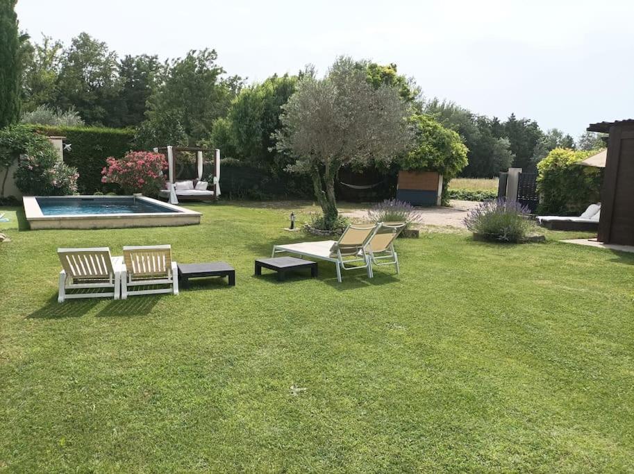 Le Cabanon Tendance Du Luberon Mérindol Εξωτερικό φωτογραφία