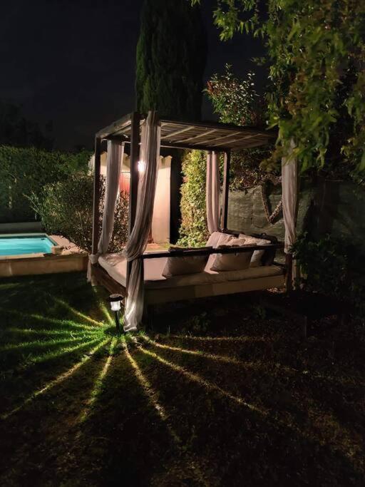 Le Cabanon Tendance Du Luberon Mérindol Εξωτερικό φωτογραφία